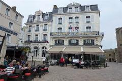 Z1905-17 Saint-Malo GDGW 33 Notre restaurant